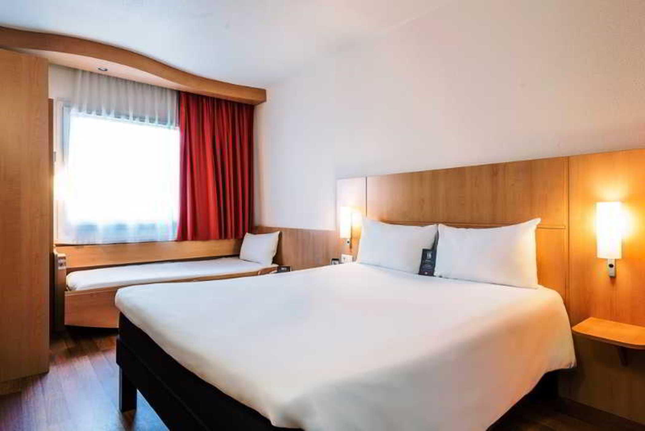 Hotel Ibis Madrid Calle Alcala Zewnętrze zdjęcie